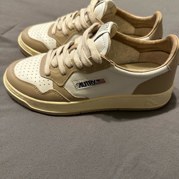 Autry medalist 38 - Picture 4 of 6